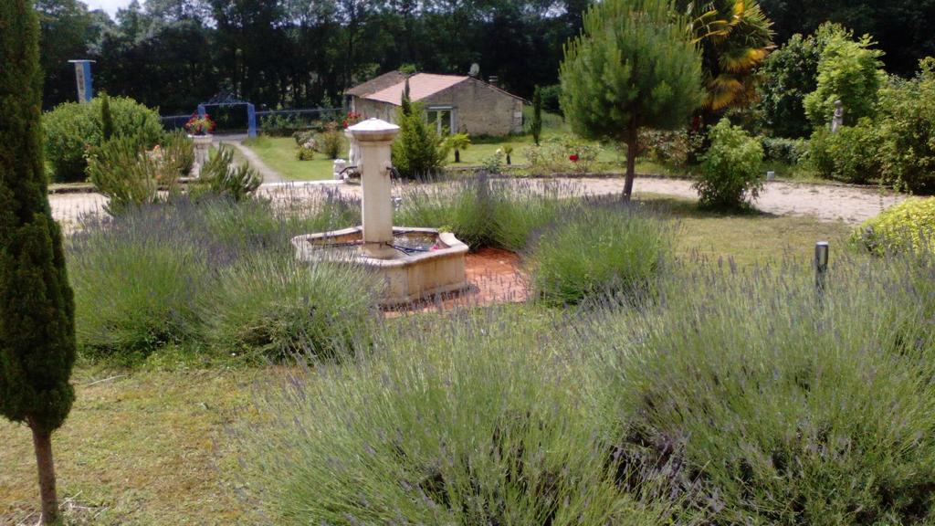 Chateau Sainte-Marie Dompierre-sur-Charente Ngoại thất bức ảnh